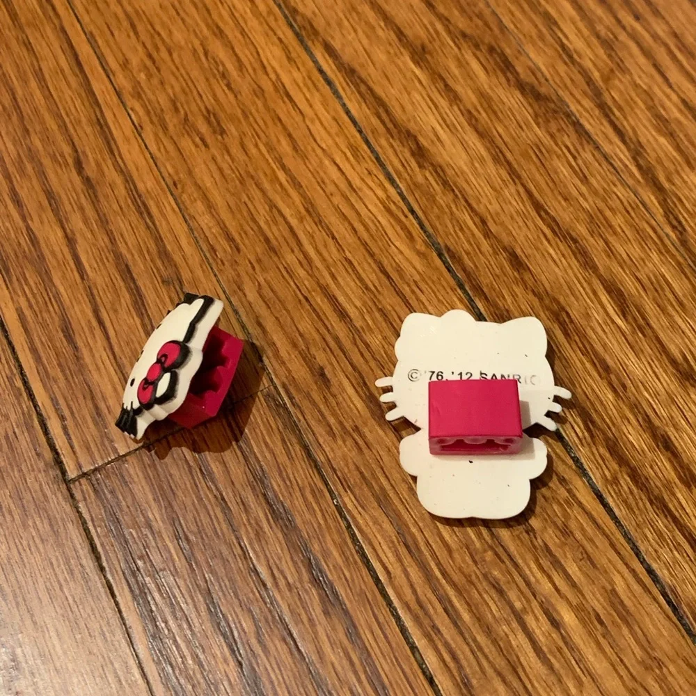 Hello Kitty Hair Accessories - Picture 5 of 5